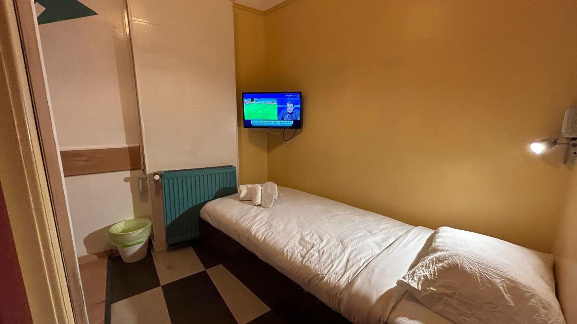 Central Accommodation Budget By Hr بوخارست المظهر الخارجي الصورة